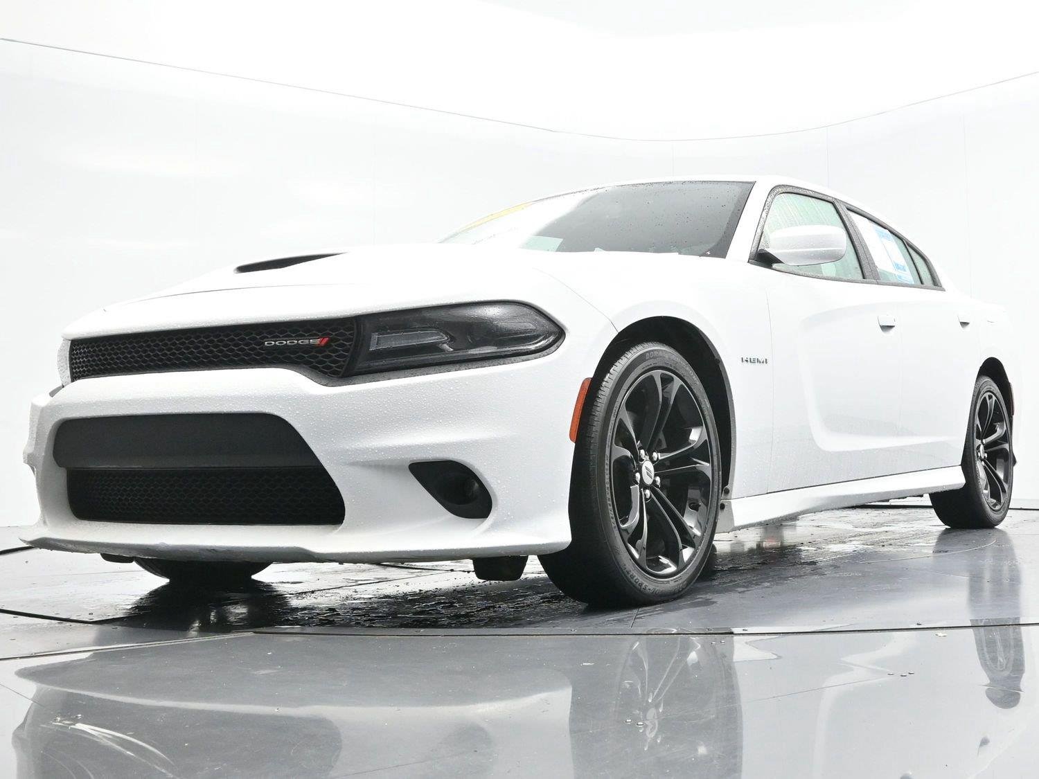 Used 2021 White Knuckle Clearcoat Dodge R/T image 39