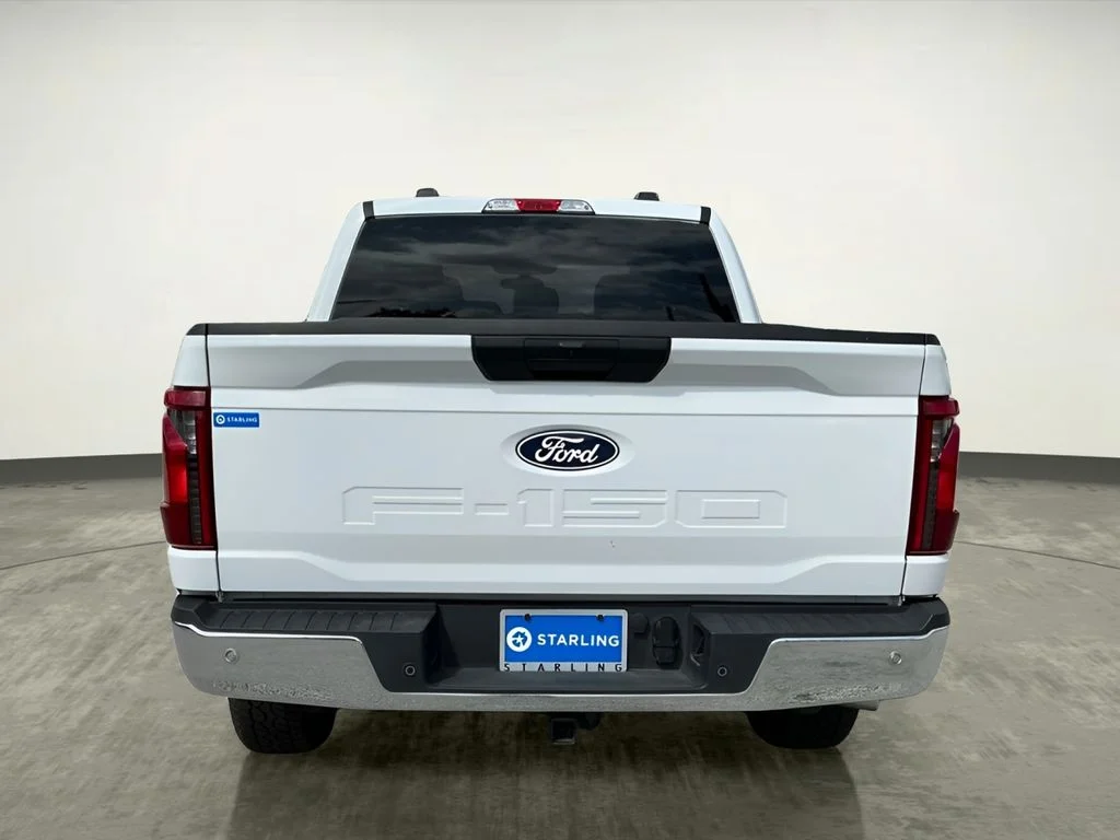 Used 2025 White Ford XLT image 5