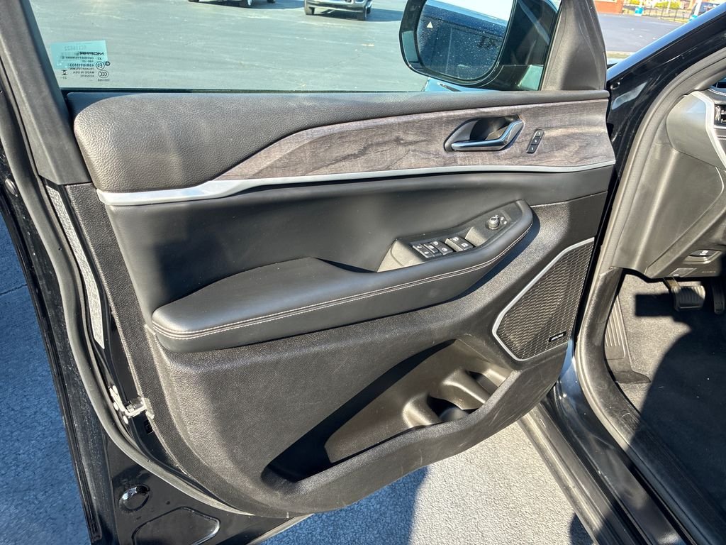 Used 2024 Black Jeep 4xe image 12