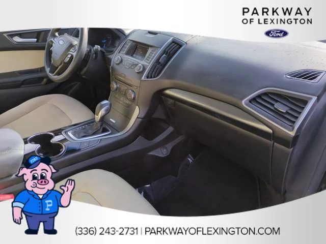 Used 2016 Black Ford SE image 33