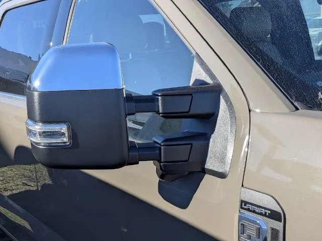 New 2027 Marsh Gray Metallic Ford F-250® Lariat® image 37
