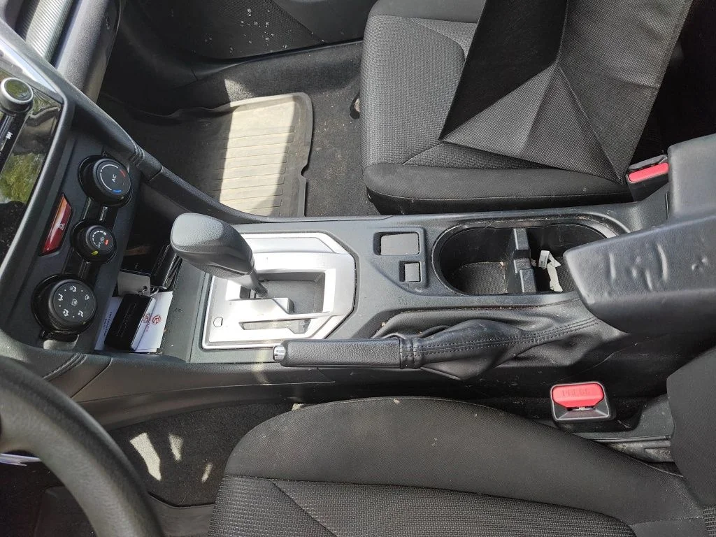Used 2021 White Subaru Base image 11
