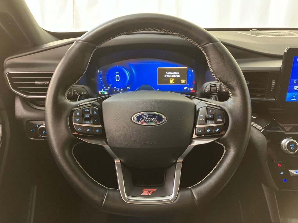 Used 2022 Blue Ford ST image 4