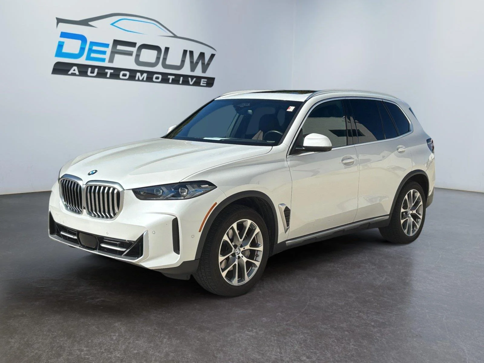 Certified Used 2024 Mineral White Metallic BMW xDrive40i image 7