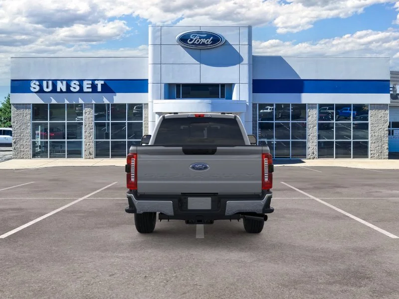 New 2026 Avalanche Ford XLT image 5