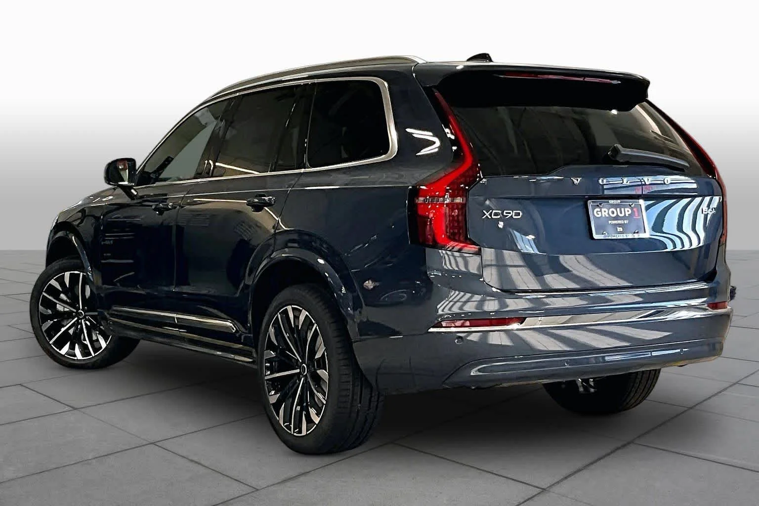New 2026 DENIM BLUE Volvo Plus image 3