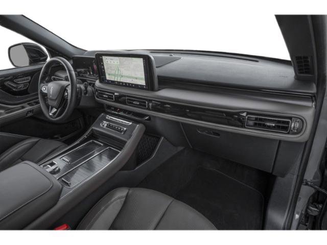 Used 2025 Black Metallic Lincoln Reserve image 14