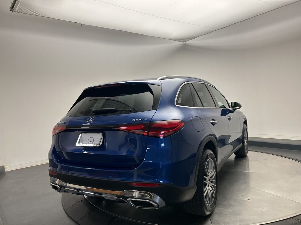 Used 2026 Starling Blue Metallic Mercedes-Benz GLC 300 image 7