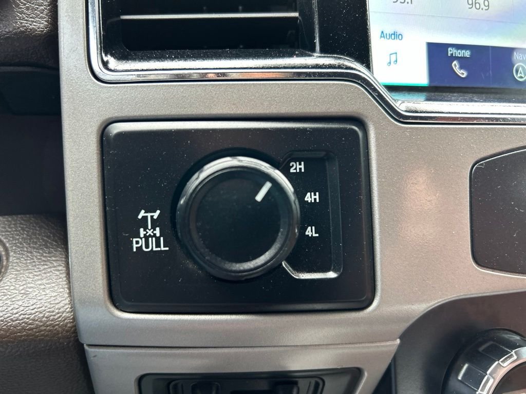 Used 2022 Oxford White Ford King Ranch image 27