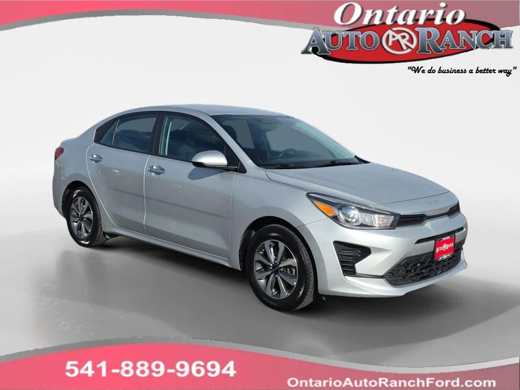 2023 Kia Rio S iVT's photo