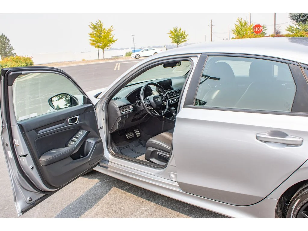 Used 2024 Lunar Silver Metallic Honda Sport image 24