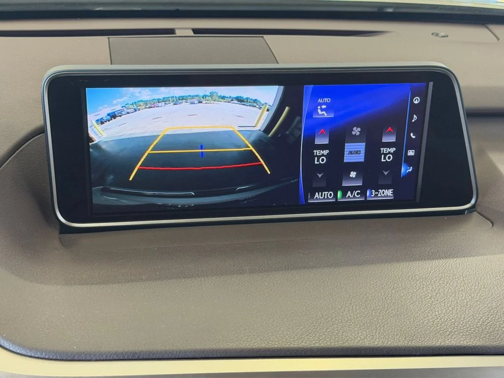 Used 2019 Beige Lexus 350L image 22
