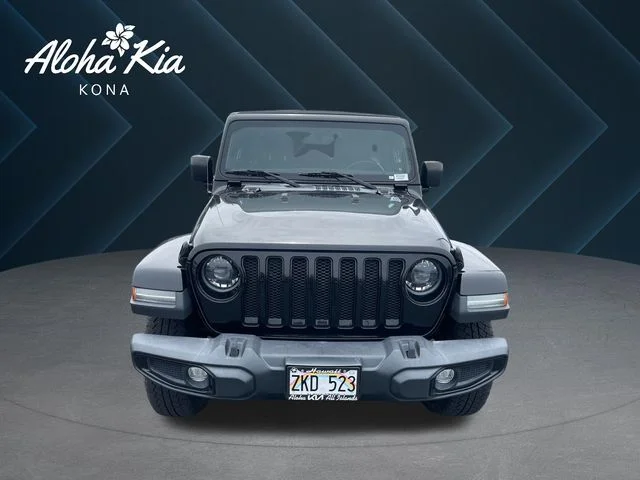 Used 2023 Black Jeep Altitude image 1