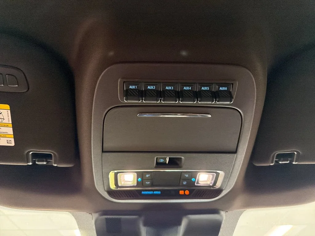 Used 2024 Glacier Gray Meta Ford King Ranch image 20