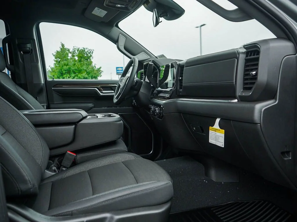2026 Chevrolet Silverado 1500 LT - Photo 8