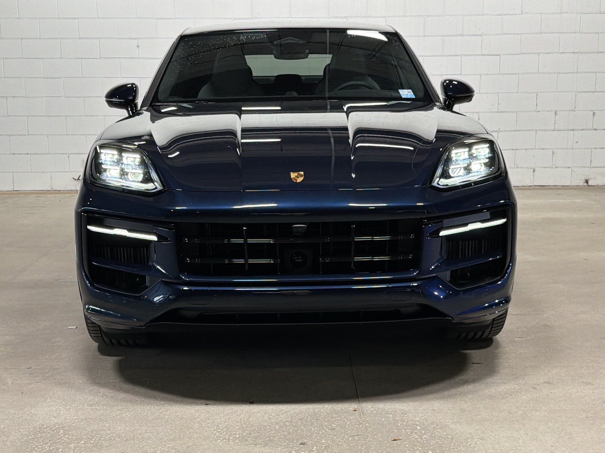 New 2026 Algarve Blue Metallic Porsche GTS image 9
