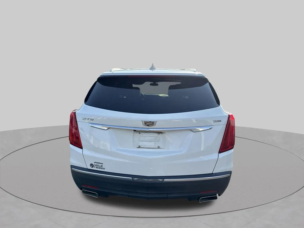 Used 2017 White Cadillac Luxury image 8