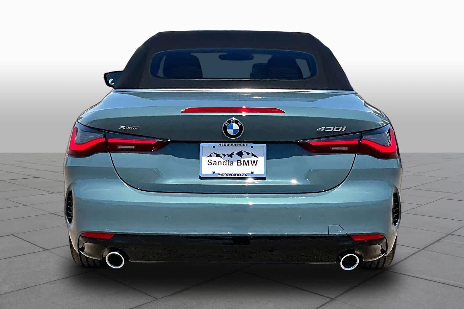 Used 2025 Cape York Green Metallic BMW 430i xDrive image 4