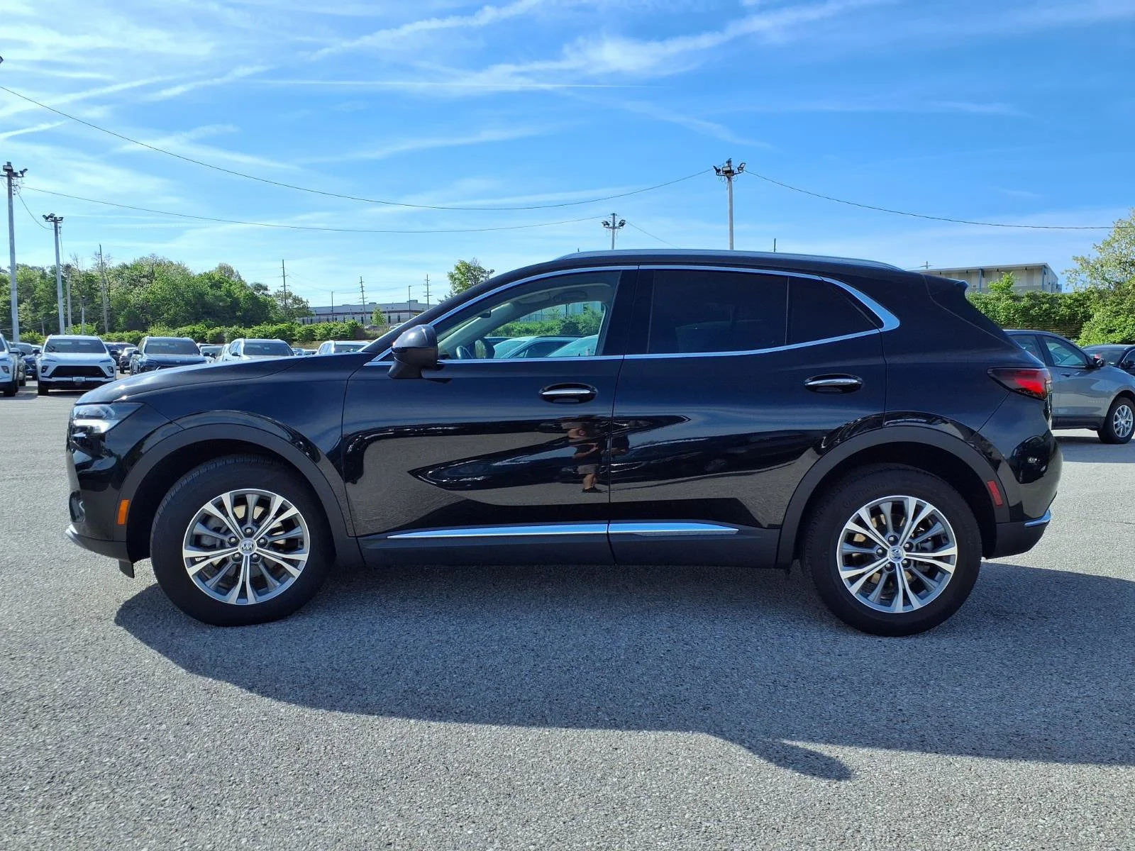 Used 2023 Ebony Twilight Metallic Buick Preferred image 36