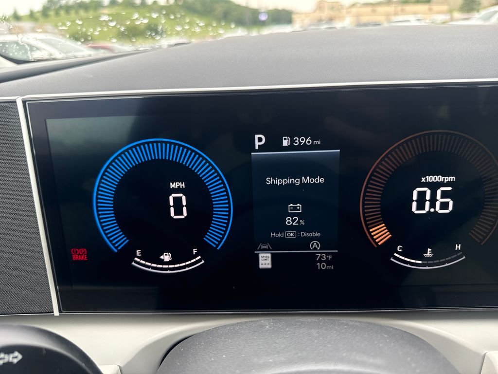 New 2026 White Hyundai SEL Plus image 15
