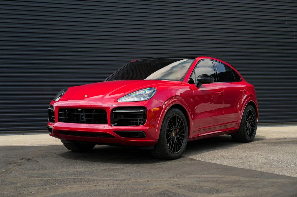 2023 Porsche Cayenne Coupe