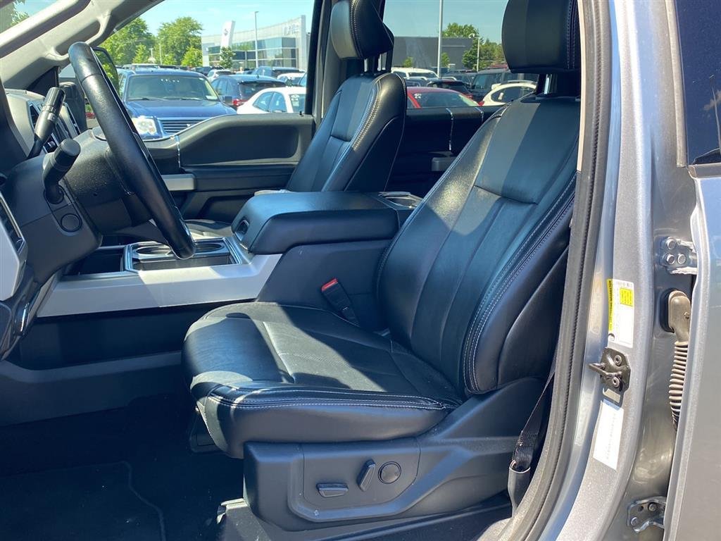 Used 2021 Iconic Silver/Carbonized Gray Ford Lariat image 2