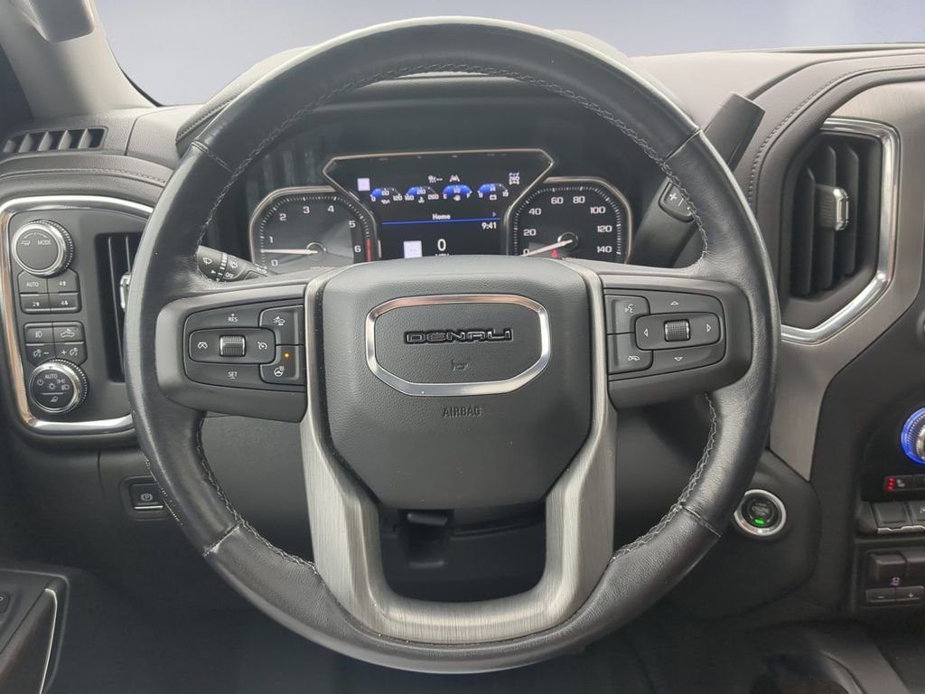 Used 2022 White Frost Tri-Coat GMC Denali image 15