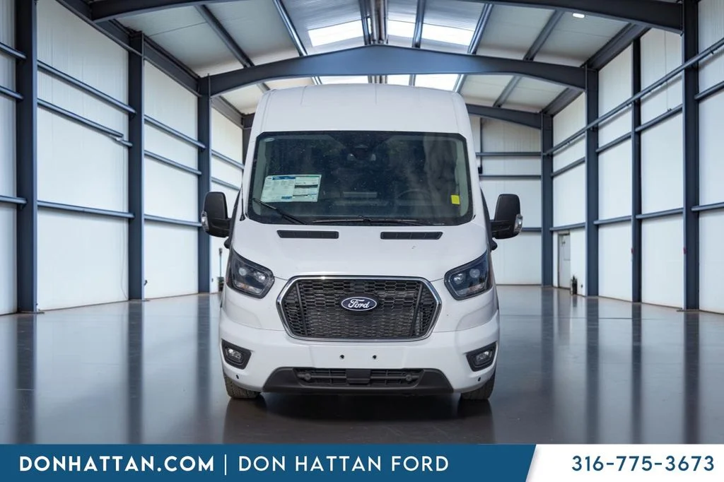 New 2026 Oxford White Ford Passenger Van XLT image 23