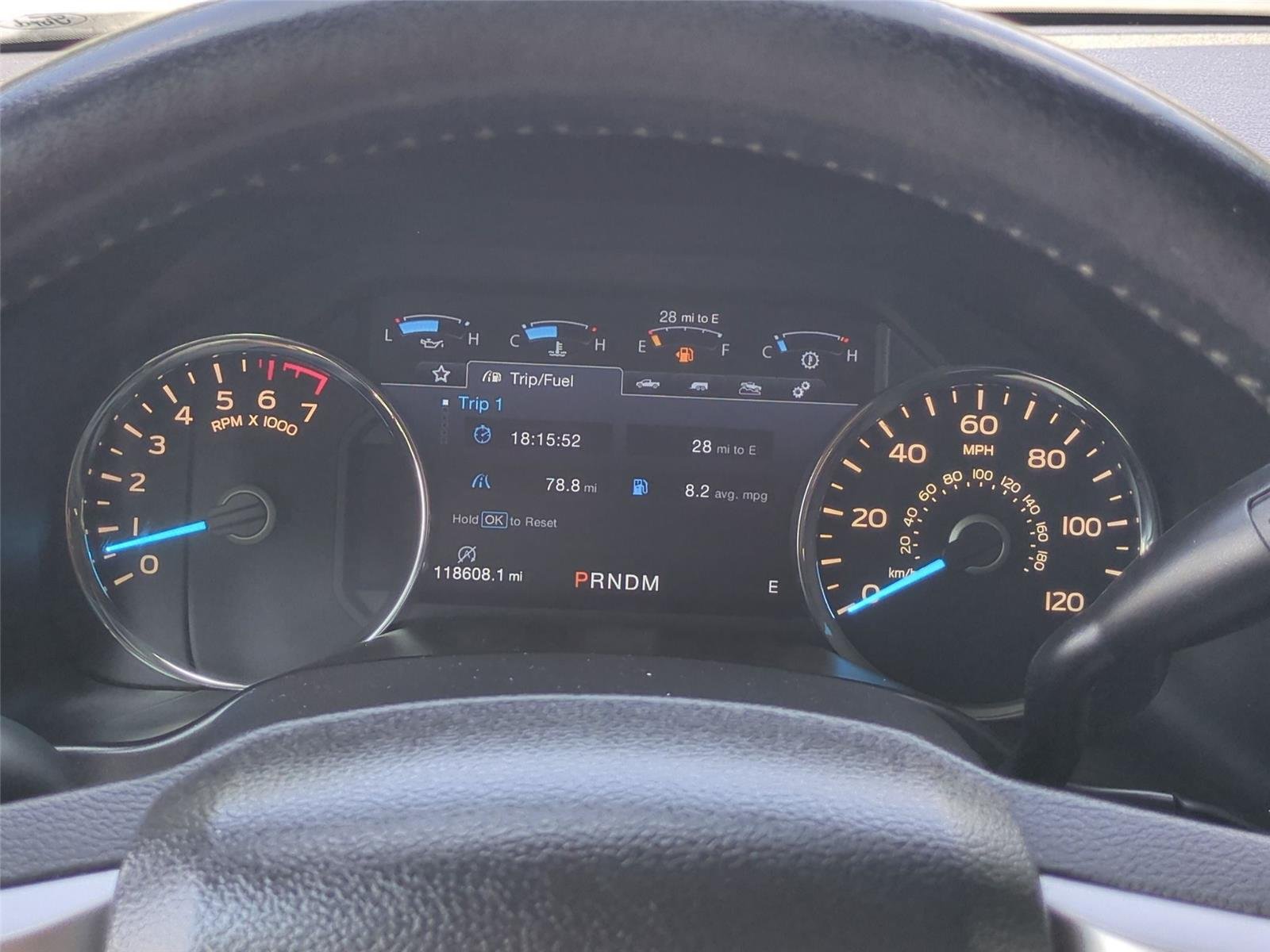 Used 2020 Oxford White Ford LARIAT image 22