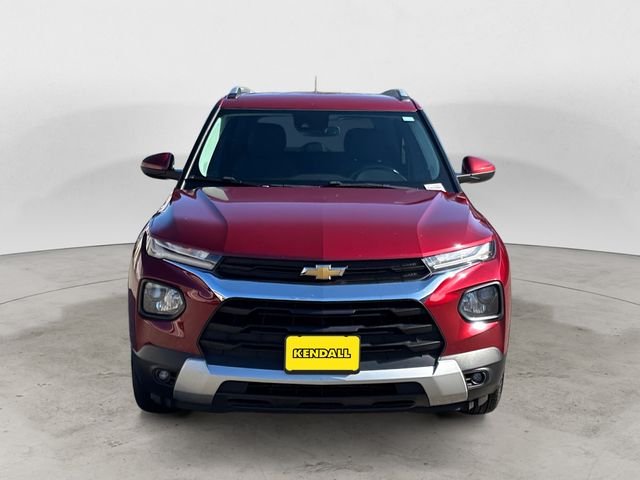 Used 2022 Crimson Chevrolet LT image 2