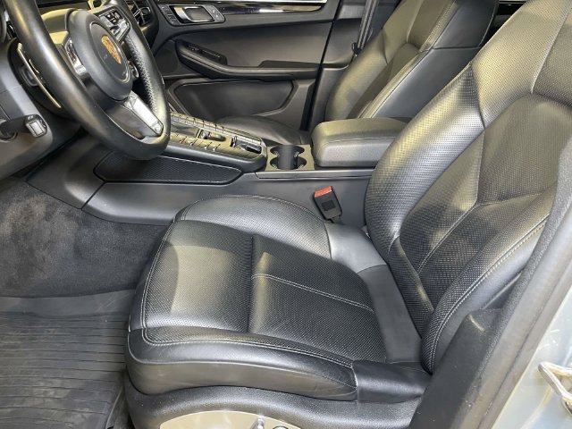 Used 2019 Silver Porsche S image 5