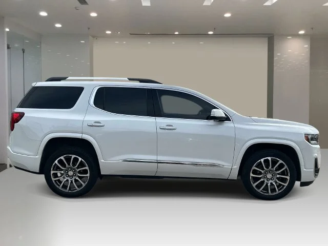 Used 2023 White GMC Denali image 4