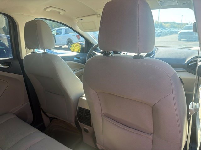Used 2017 Gray Ford SE image 18