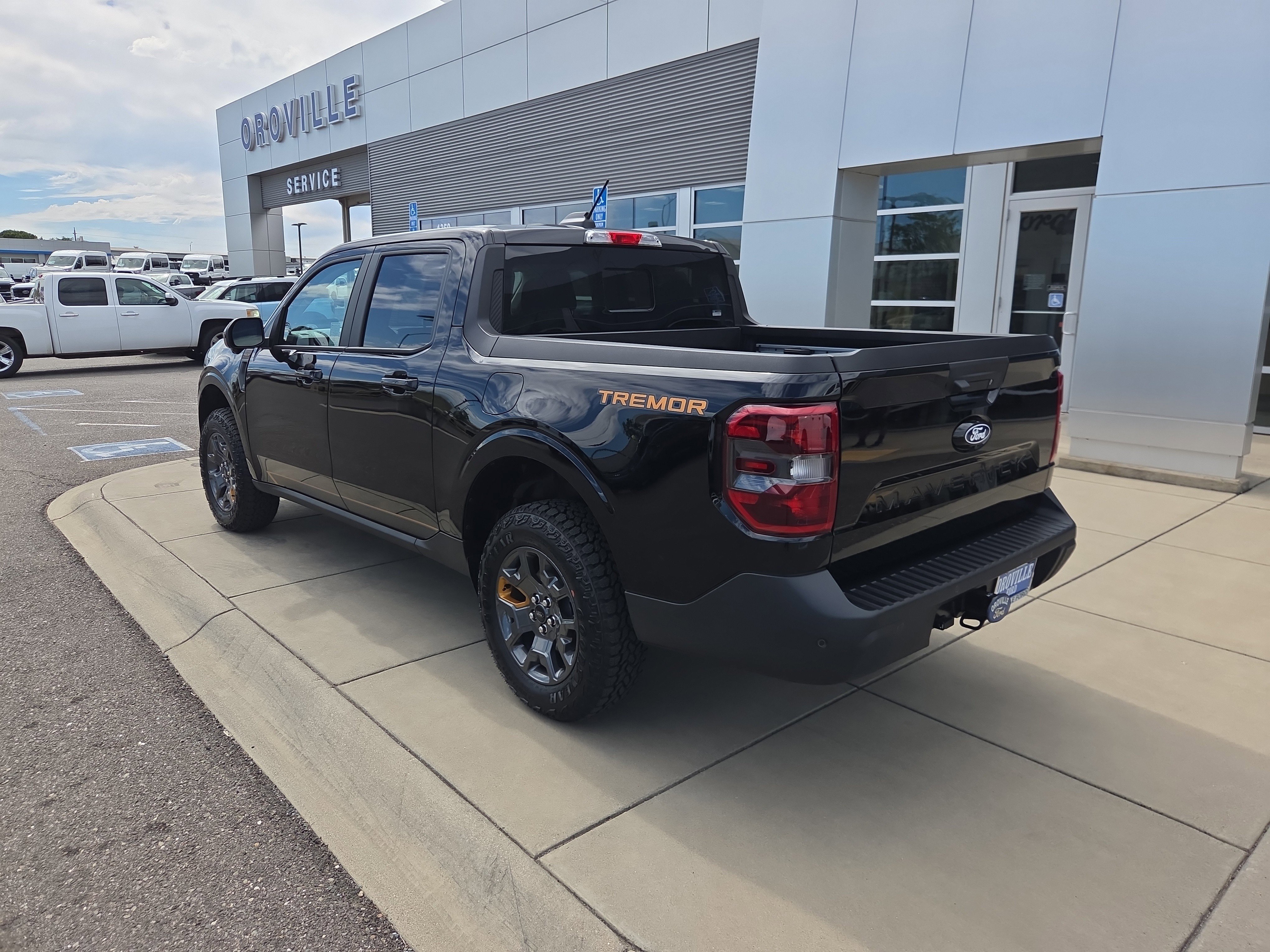 New 2026 Shadow Black Ford Tremor® image 3
