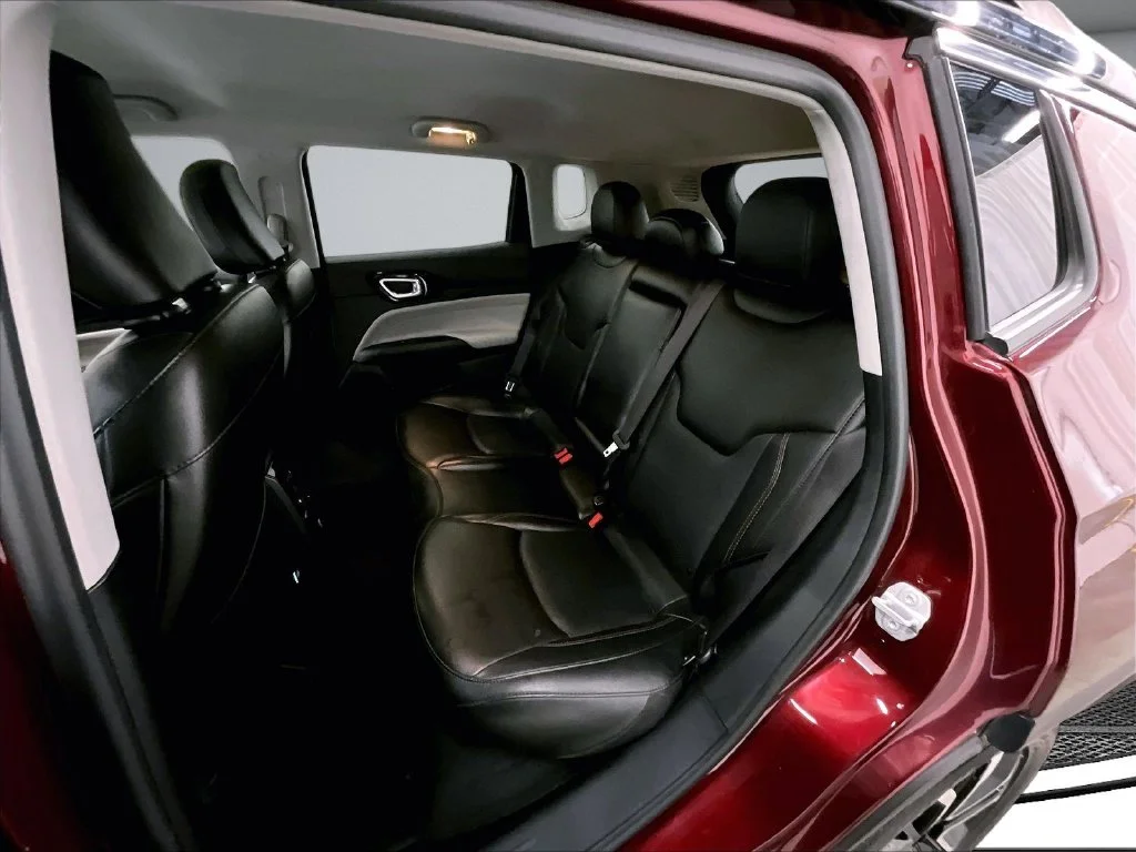 Used 2022 Red Jeep Limited image 22