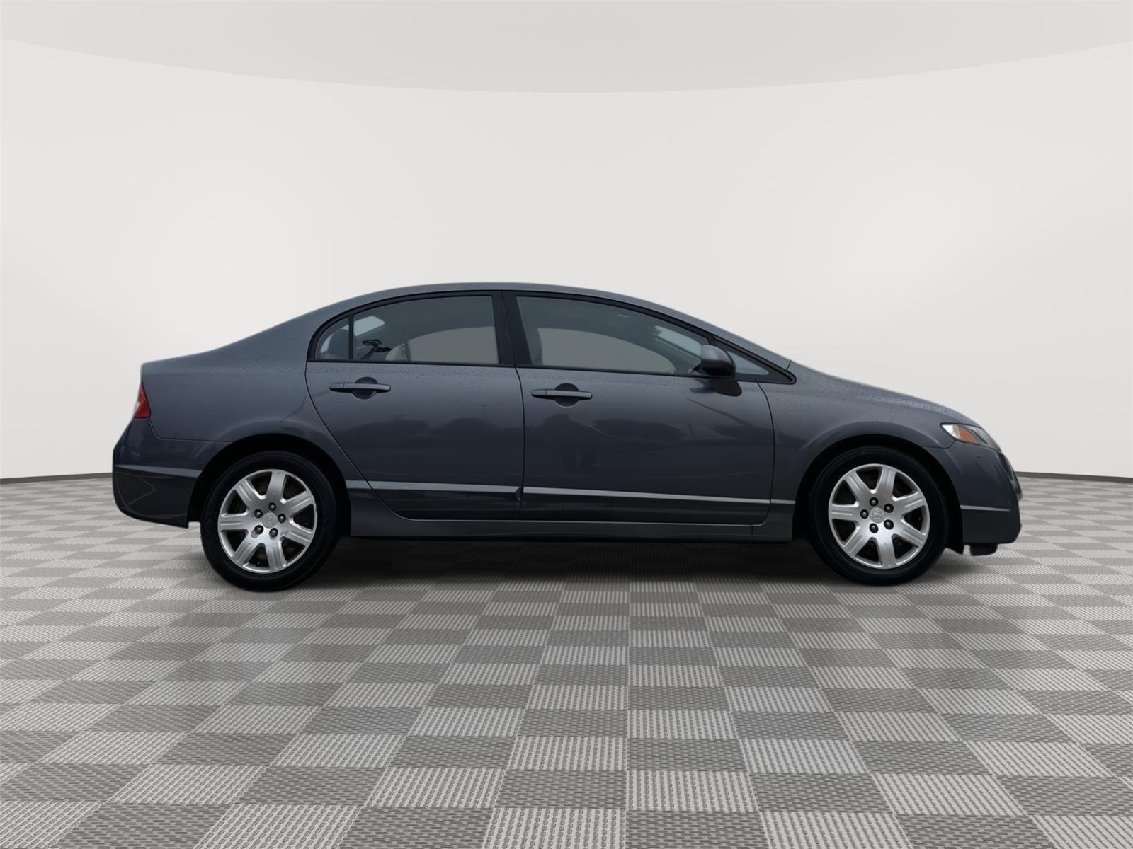 Used 2009  Honda LX image 7
