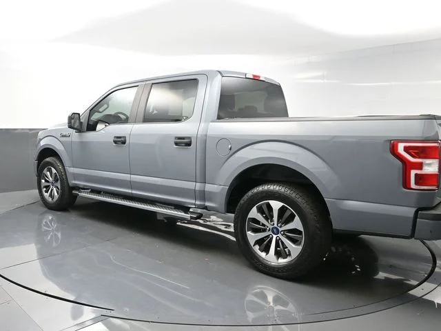 Used 2019 Black Ford XL image 5