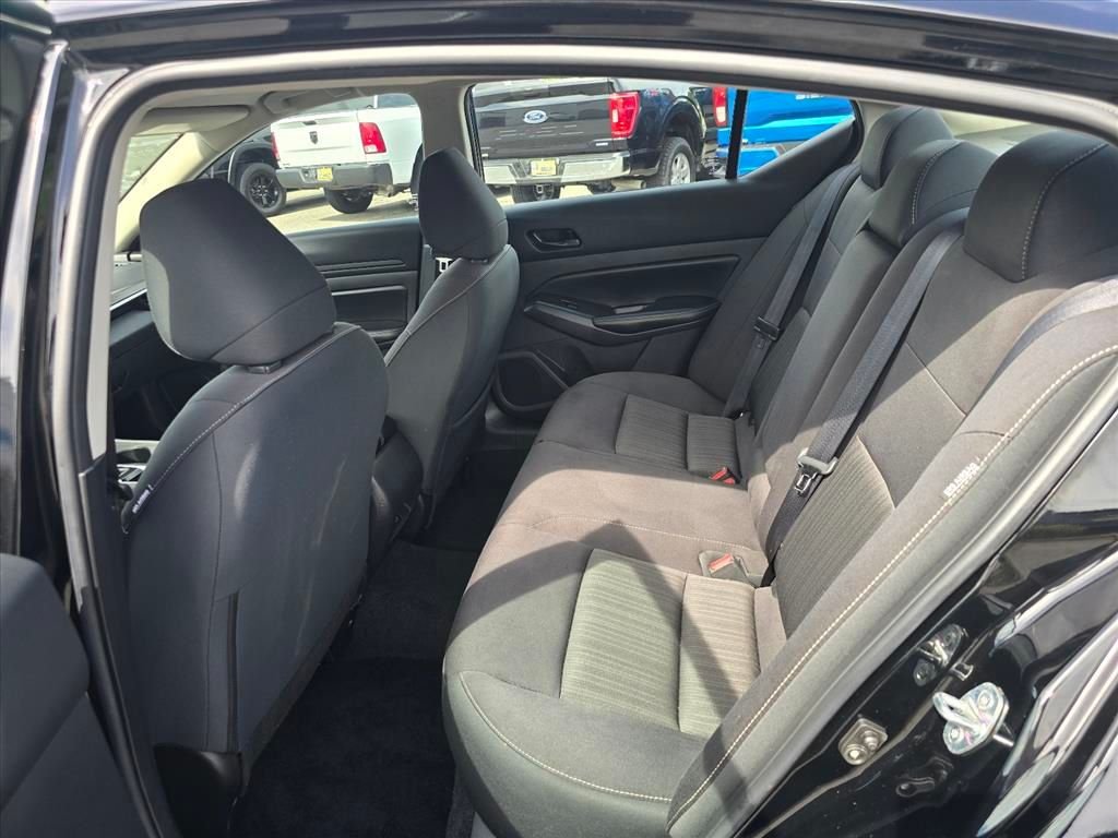 Used 2025 Black Nissan 2.5 SV image 12