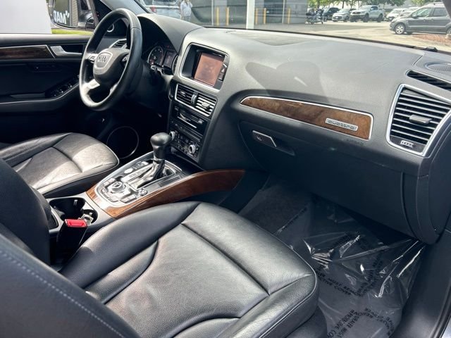 Used 2017 Gray Audi 2.0T Premium Plus image 10