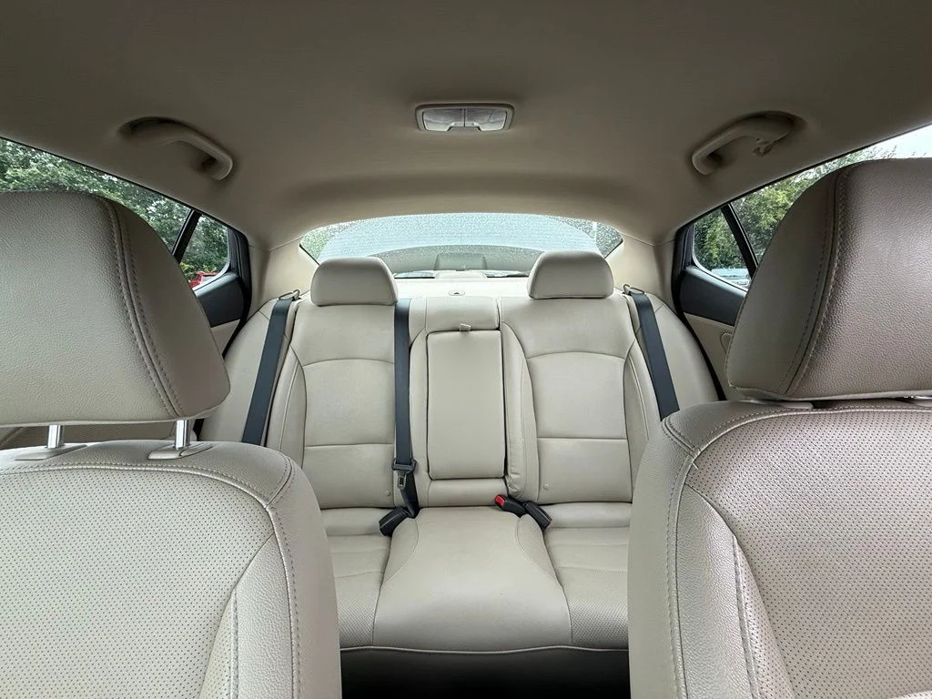 Used 2015 Gray Kia EX image 20