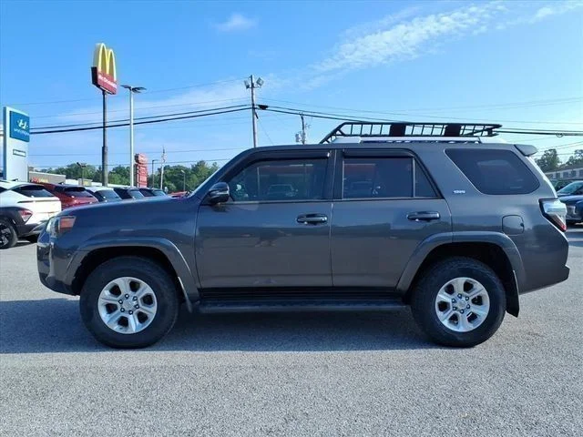 Used 2018 Gray Toyota SR5 Premium image 4