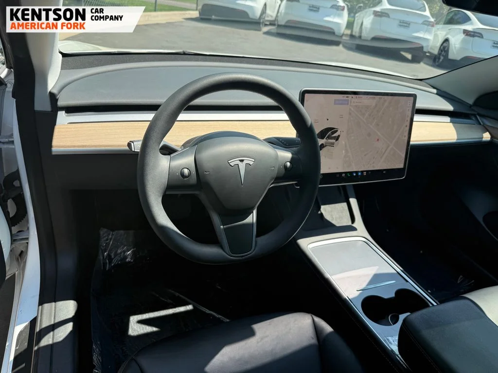 Used 2023 White Tesla Long Range image 24