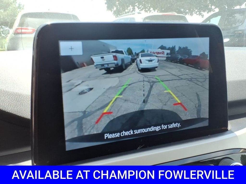Used 2020 Silver Ford SE image 27