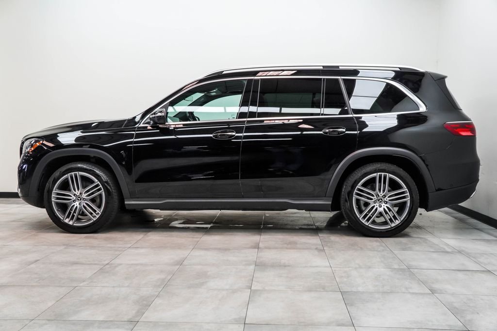 Used 2025 Black Mercedes-Benz GLS 450 image 8