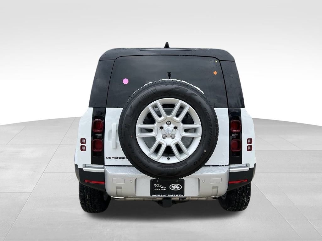 2025 Land Rover Defender S - Photo 8