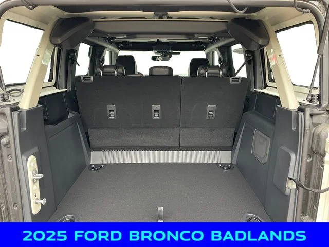 New 2025 Beige Ford Badlands image 5