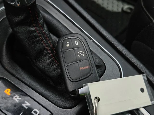Used 2022 Bright White Clearcoat Jeep Trailhawk image 34