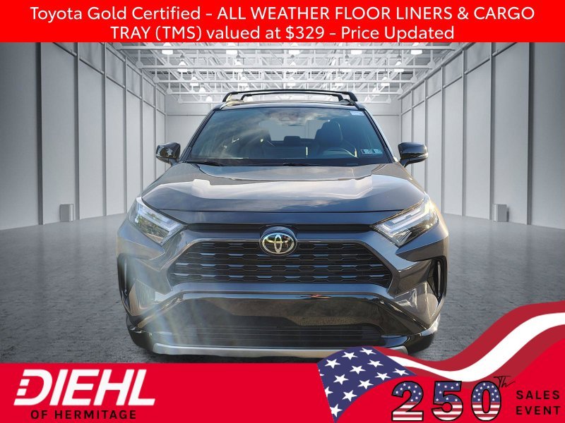 Used 2025 Gray Toyota XSE image 3