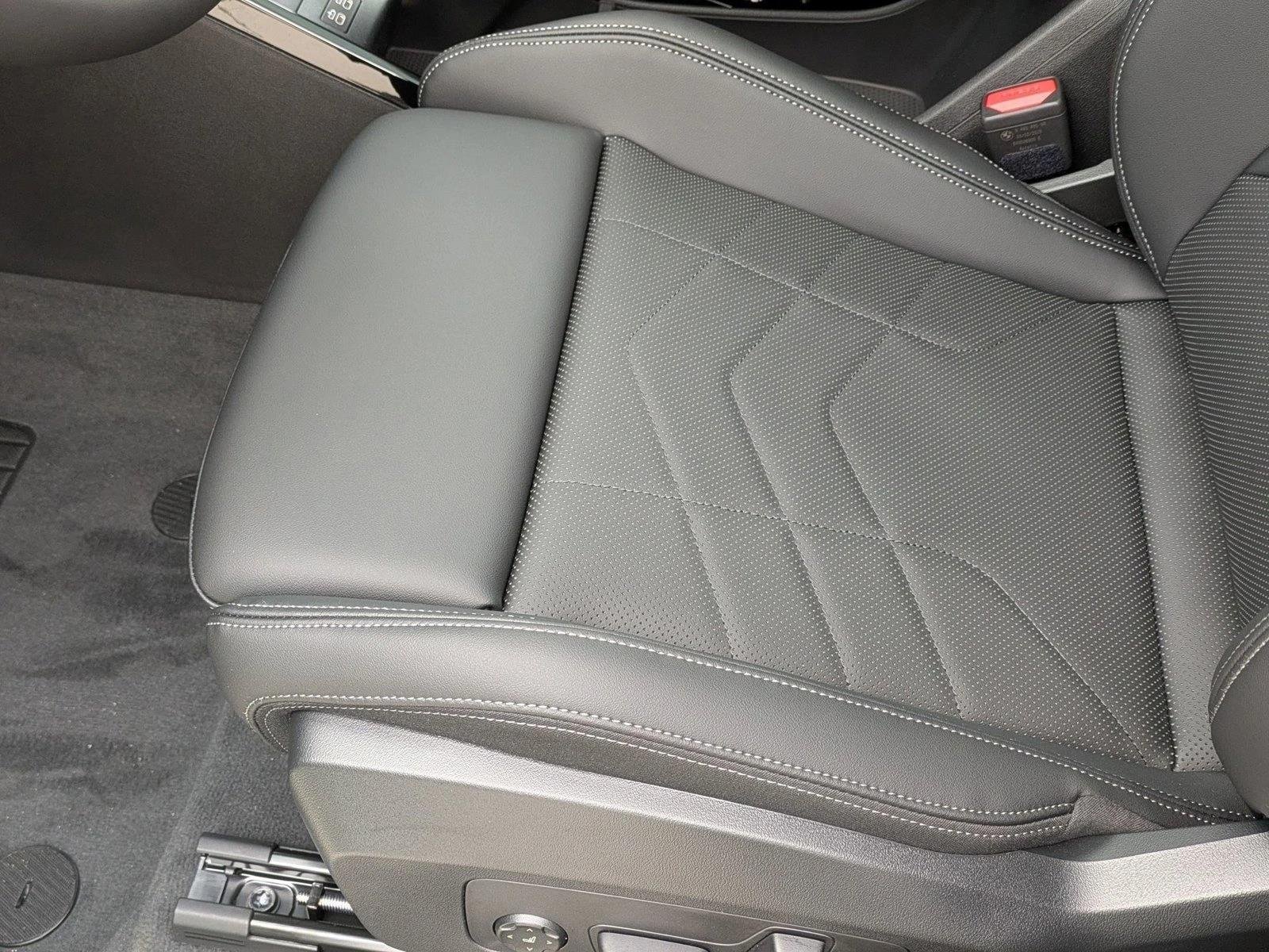Used 2026 Special Order Color BMW xDrive28i image 4
