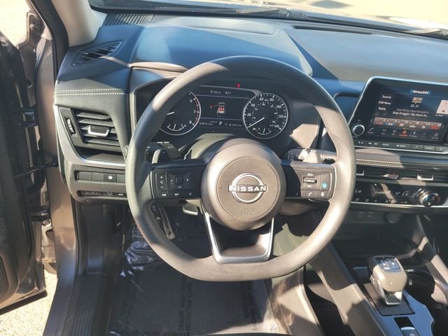 Used 2024 Gray Nissan SV image 30